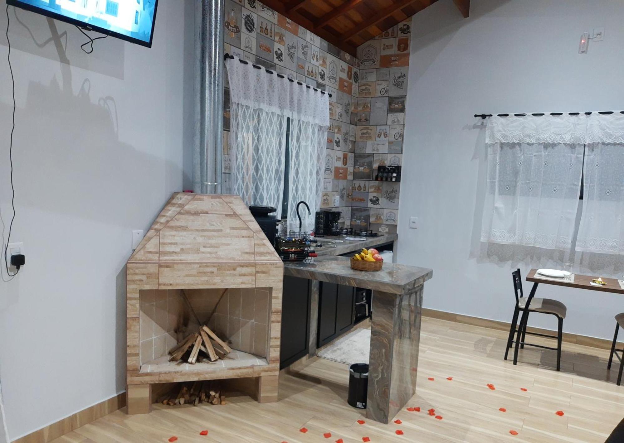 Lodge Recanto Na Serra Goncalves